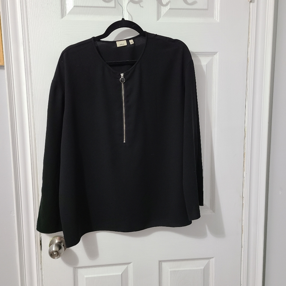 Aritzia Wilfred Blouse